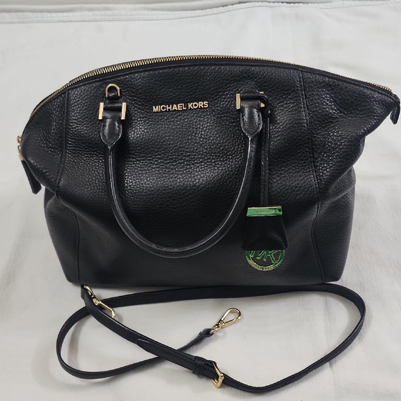 Michael Kors Black Pebbled Leather Satchel With Gold Hardware And Dust Bag - Picture 12 of 12